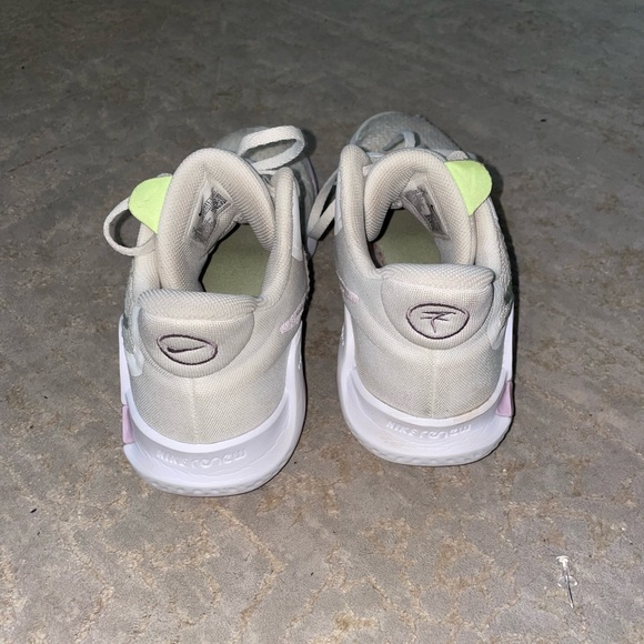 Nike Shoes (2021- KD Trey 5 IX 'White Lime Light Purple') - Picture 4 of 6